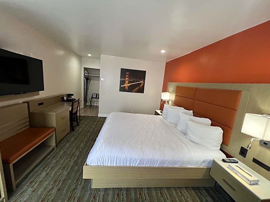 Presidio Parkway Inn