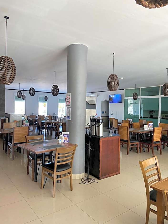 Hotel Maioris La Paz