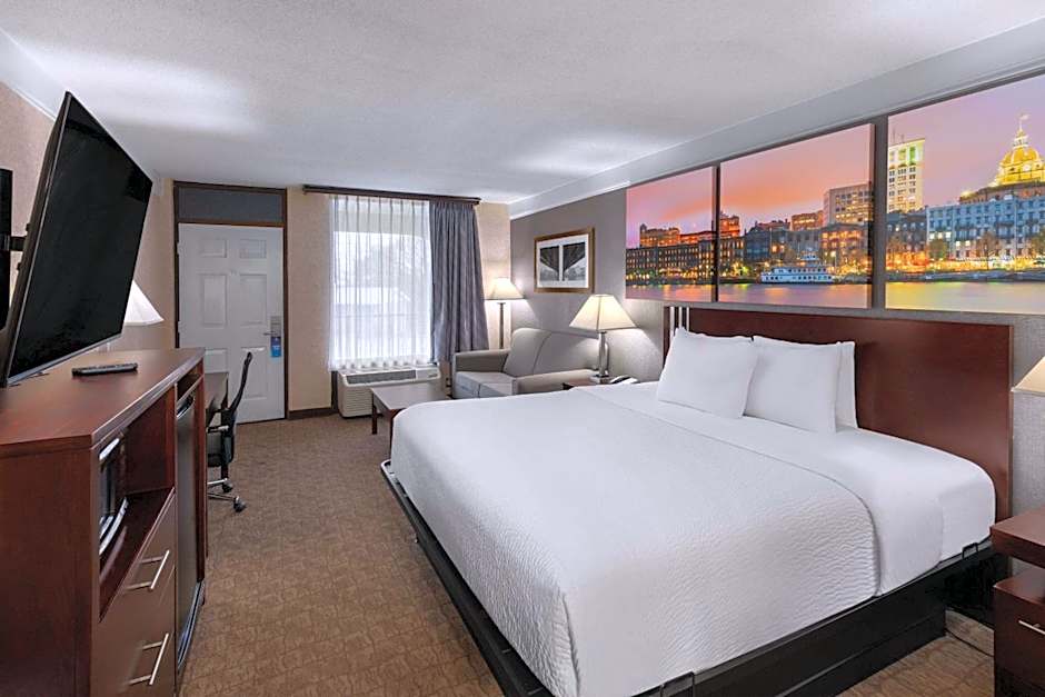 Days Inn by Wyndham Columbia Kentucky