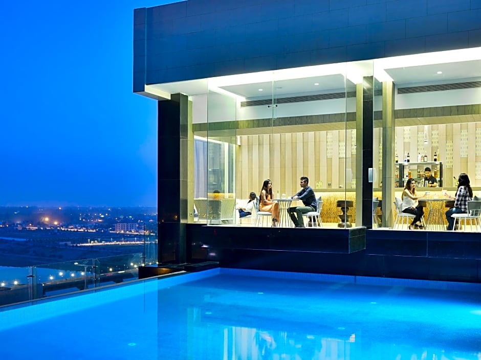 Renaissance by Marriott Lucknow Hotel