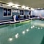 Holiday Inn Express & Suites Detroit - Farmington Hills By IHG