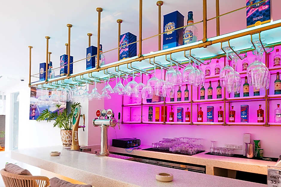 The One Hotel Bay Breeze Pattaya