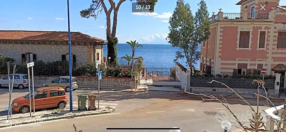 ASHUR310 RESIDENCE MONDELLO