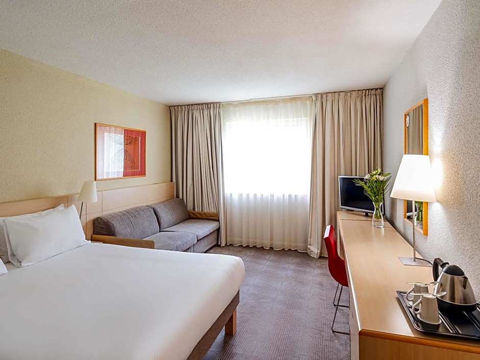 Novotel Milton Keynes