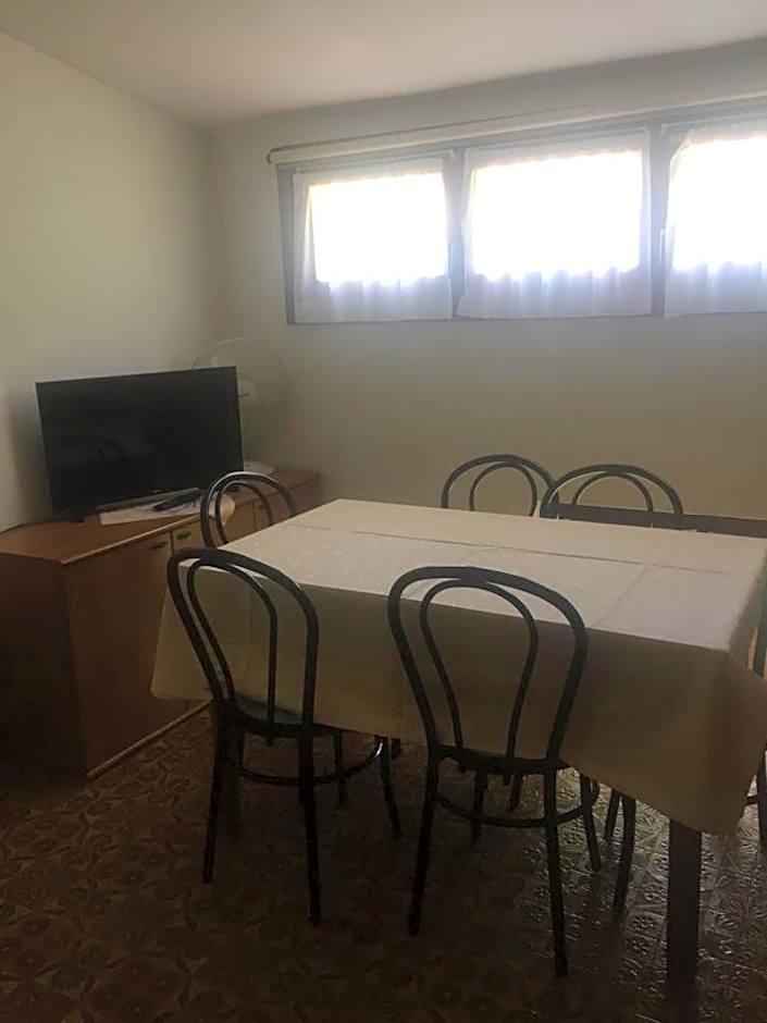 Camping Hotel Au Lac De Como