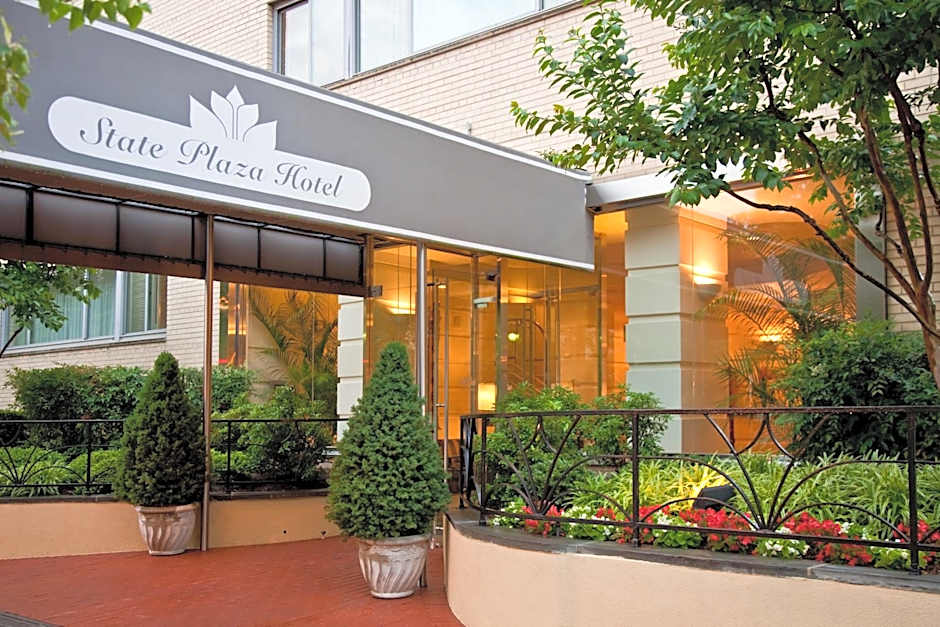 The State Plaza Hotel