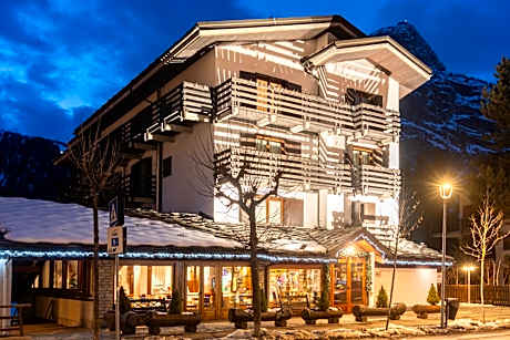 Hotel Les Jumeaux Courmayeur