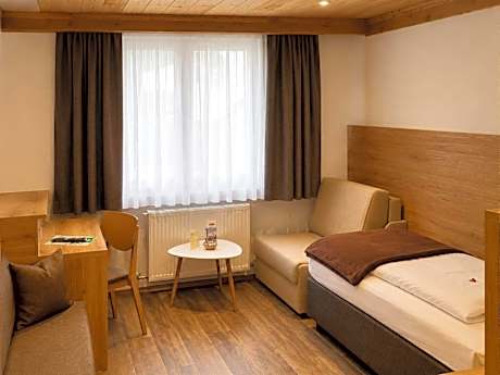 Small Single Room
