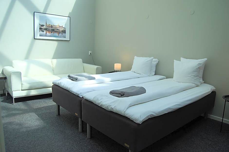 Grad Hotel and Hostel