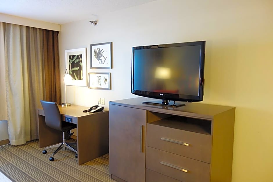 Country Inn & Suites by Radisson, Mason City, IA