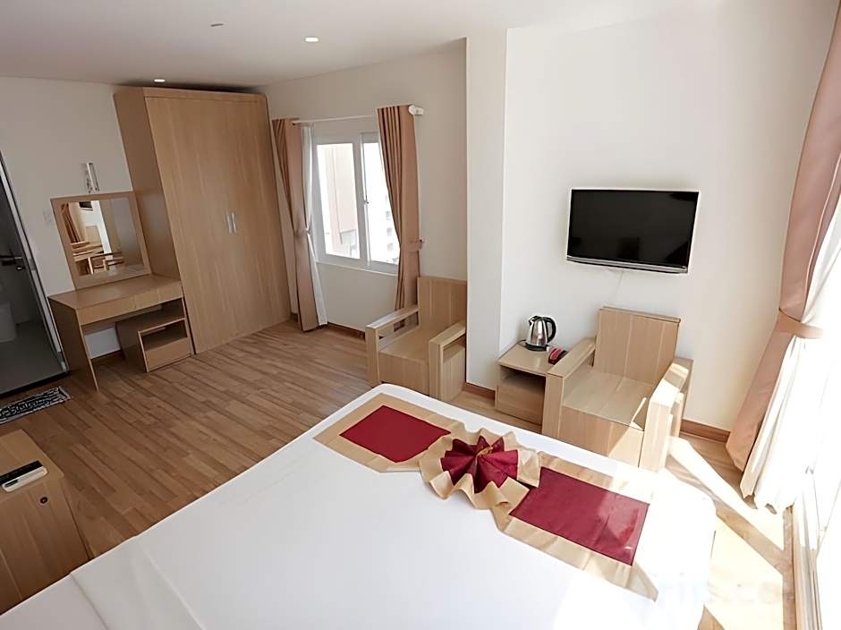 Prague Nha Trang Hotel