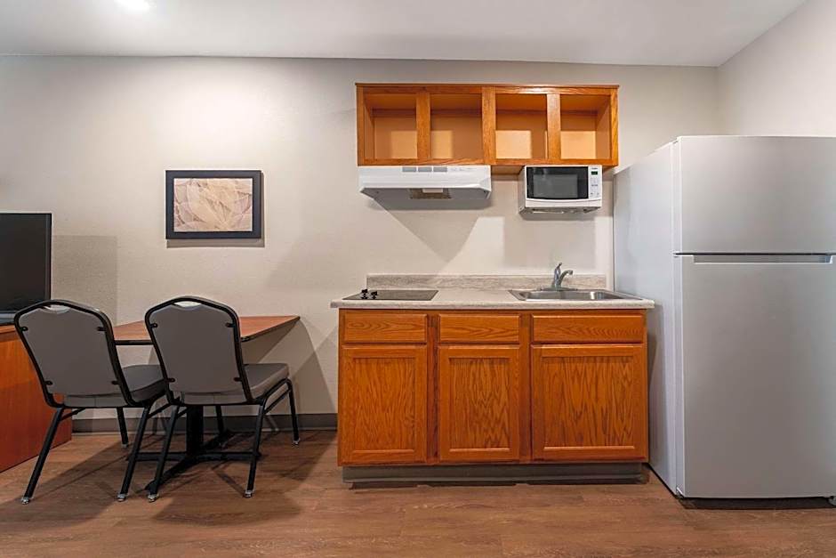 WoodSpring Suites Greenville Central I-85