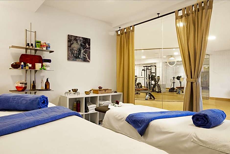 THB El Cid - Adults Only