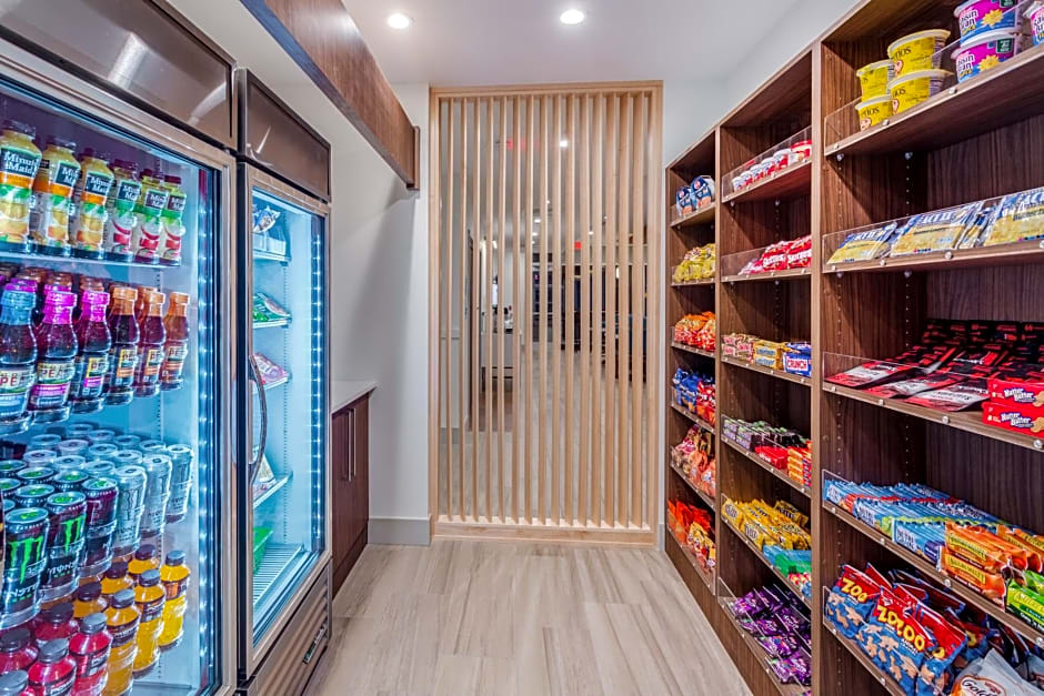 Holiday Inn Express & Suites Rice Lake By IHG