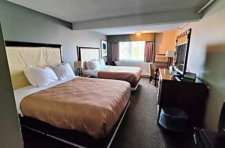 2 Queen Beds Non-Smoking