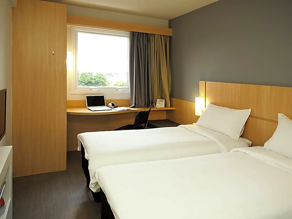 Ibis Cascavel