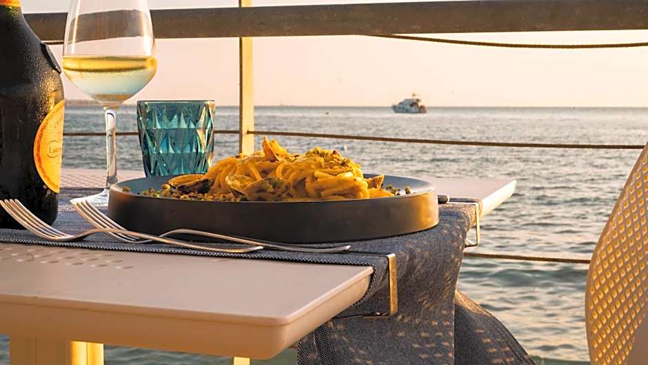 POPULA - The Lifestyle Hotel