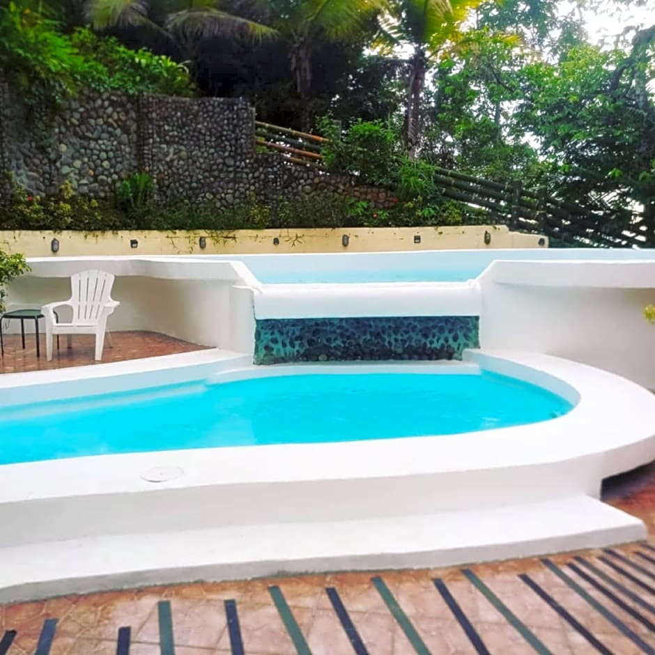 Hotel La Colina