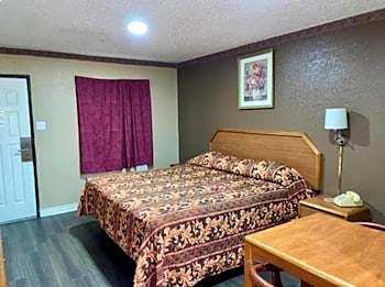 Golden Inn Dallas by Hotel O