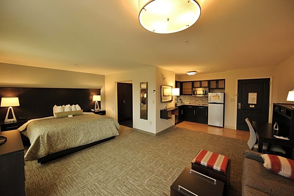 Staybridge Suites Syracuse Liverpool, an IHG Hotel