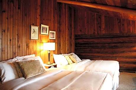 Double Room with Balcony and Sea View