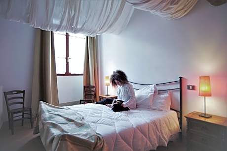 One-Bedroom Apartment (3 Adults)