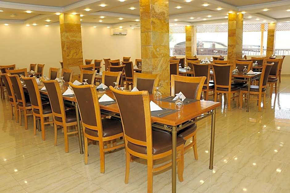 Sharah Mountains Hotel