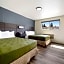 Econo Lodge Inn & Suites Heavenly Village Area