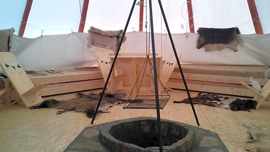 Agroturystyka Nad Jeziorem-Osada Indiańska