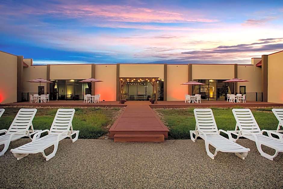 Ramada by Wyndham Statesville
