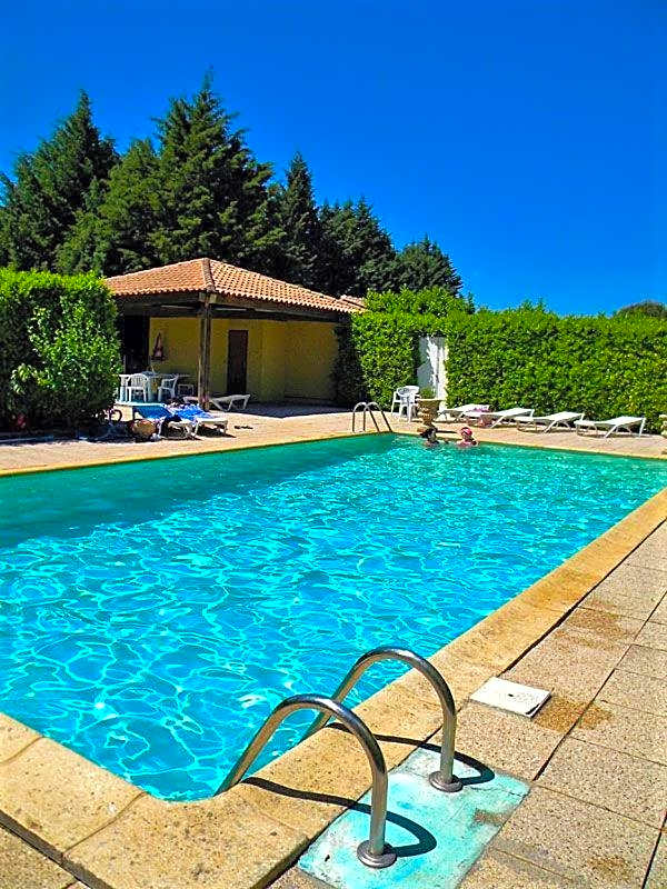 Hôtel Restaurant Le Mas De L'Olivier