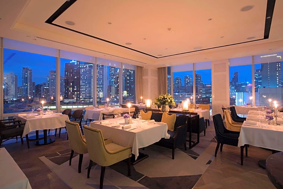 Raffles Makati Hotel