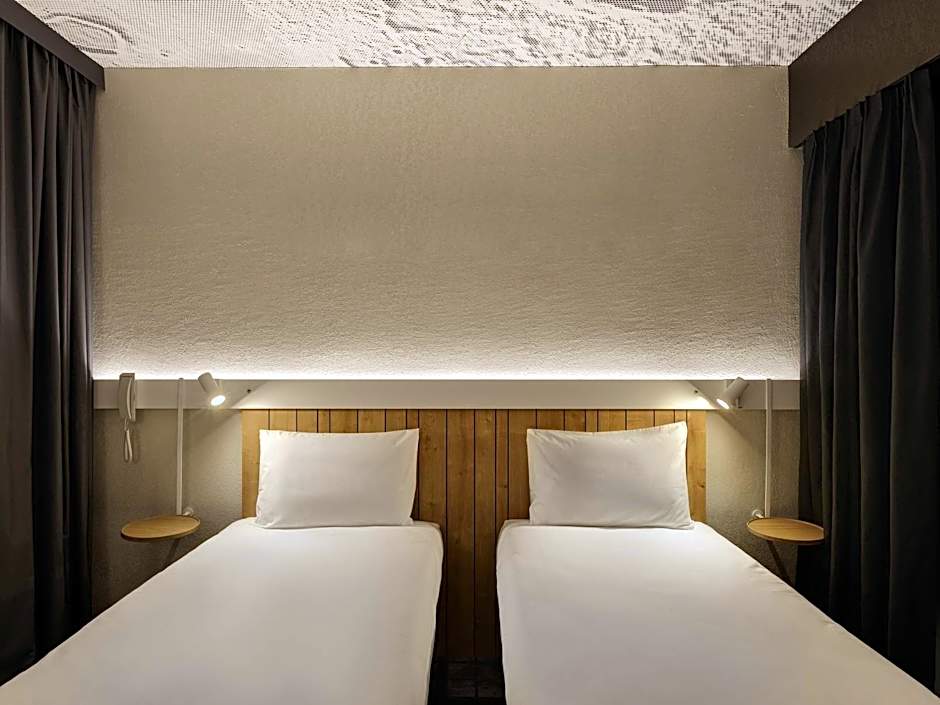 ibis Kyiv Beresteiska