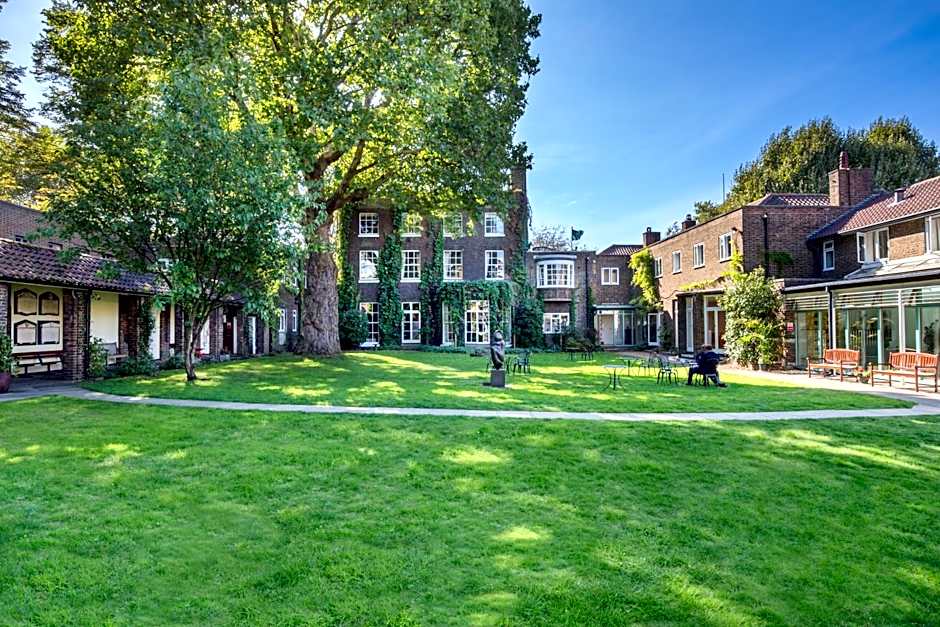 The Royal Foundation Of St Katharine Hotel