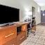 Comfort Suites West Omaha
