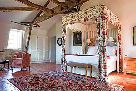 Prestige Suite
