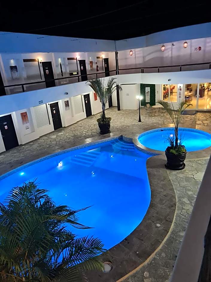 Hotel Maioris La Paz