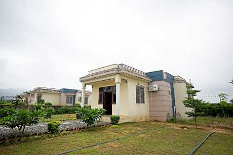 Aanandam Resort & Spa