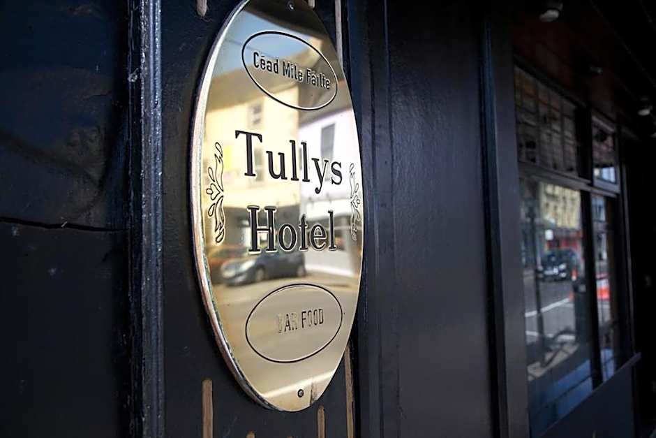 Tully's Hotel