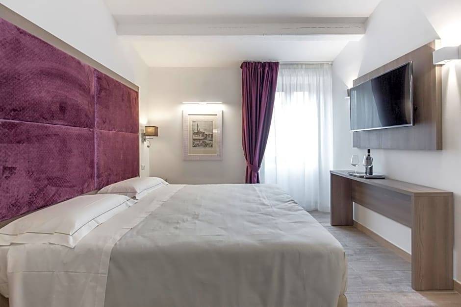 Apollo Guest House