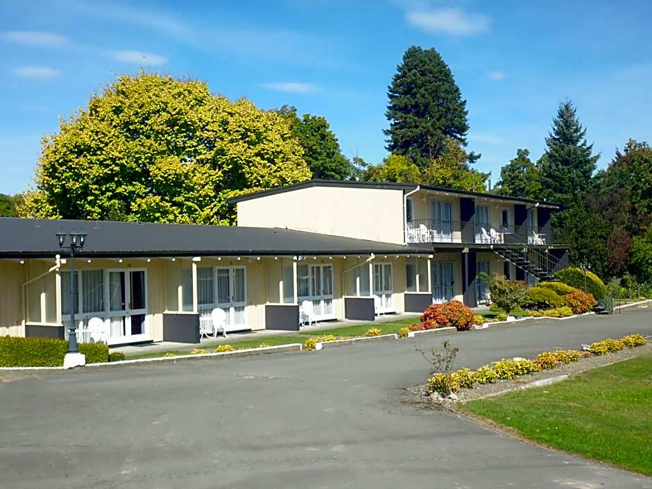 Spa Lodge Motel