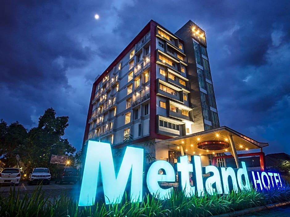 Metland Hotel Cirebon By Horison