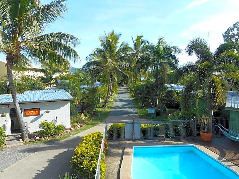 Bush Village Holiday Cabins