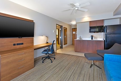 Queen Suite with Two Queen Beds and Balcony