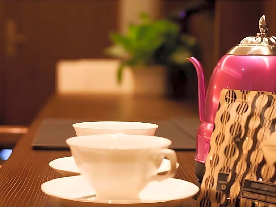 James Joyce Coffetel Jishou Renmin North Road Branch