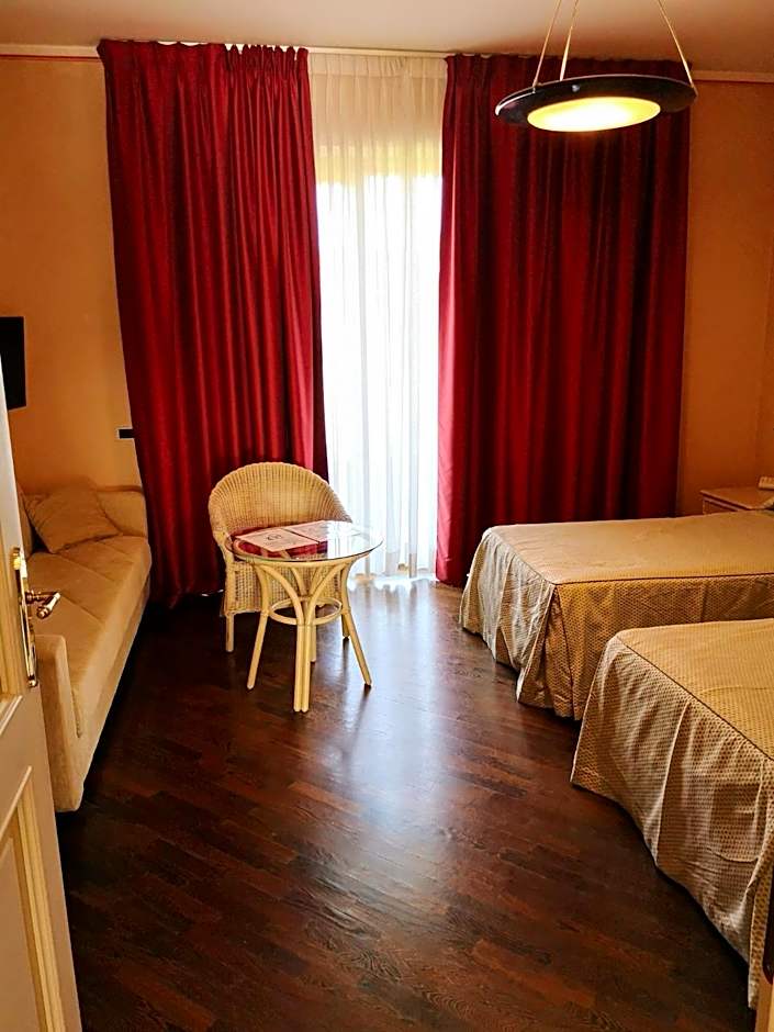 Serravalle Golf Hotel