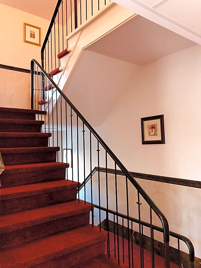 Chassé Hotel Residency