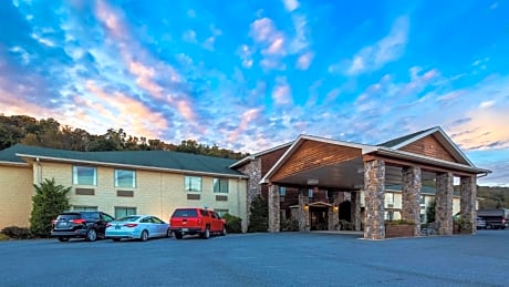 SureStay Plus Hotel by Best Western Berkeley Springs