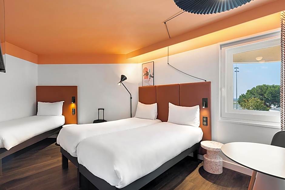 Ibis Nice Aéroport Promenade des Anglais