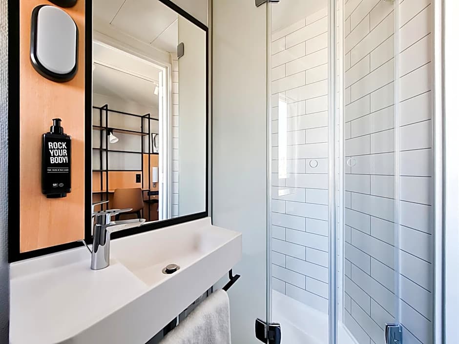 ibis Paris Bastille Opera